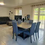 Feriehus Le Plain-pied Du Pecheur - Maison Avec Terrasse Entre Loire, Via Velay Et Le Puy