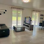 Le Plain-pied Du Pecheur - Maison Avec Terrasse Entre Loire, Via Velay Et Le Puy *