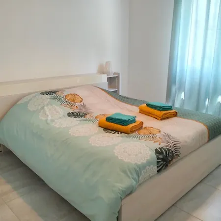 Le Plain-pied Du Pêcheur - Maison Avec Terrasse Entre Loire, Via Velay Et Le Puy